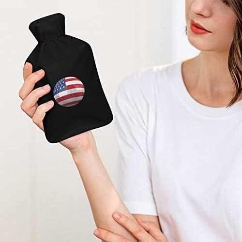 Garrafa de água quente de bola de futebol americano com capa macia bolsa de água quente para pés de mão no pescoço ombro