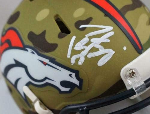 Peyton Manning autografou Denver Broncos Camo Mini Capace
