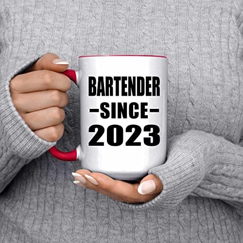 Designsify Bartender desde 2023, 15oz de sotaque caneca de caneca vermelha de cerâmica xícara de chá com alça, presentes para aniversário