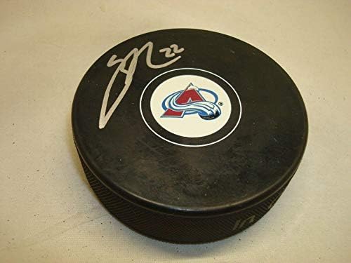 Zach Redmond assinou o Colorado Avalanche Hockey Puck autografado 1b - Pucks autografados da NHL