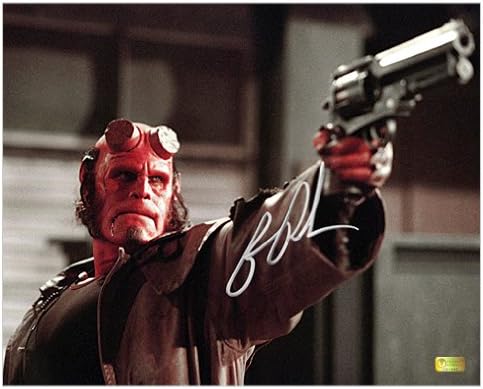 Ron Perlman autografou 8x10 Hellboy Samaritan Battle Photo
