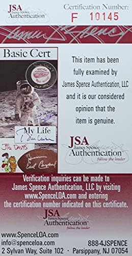 Willie Mays Autographed Cream San Francisco Giants Jersey - lindamente emaranhado e emoldurado - assinado à mão por mays e autêntico certificado pela JSA - inclui certificado de autenticidade