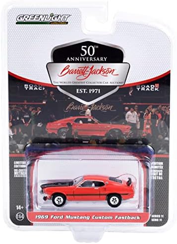 1969 Corrida de fastback personalizada vermelha com capuz preto e listras 1/64 Modelo Diecast Car