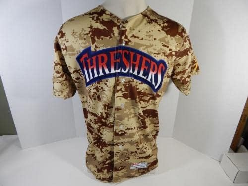 2011 Clearwater Threshers Game Blank emitiu Brown Camo Jersey Miltary Night 44 5 - Jogo usou camisas da MLB usadas