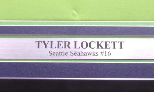 Seattle Seahawks Tyler Lockett autografou Ação emoldurada Ação Verde Cor Rush Nike Twill Jersey McS Holo Stock 160683 - Jerseys