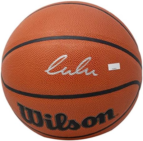 Luka Doncic Dallas Mavericks assinou o Wilson Basketball Panini Authentic - Basketballs autografados