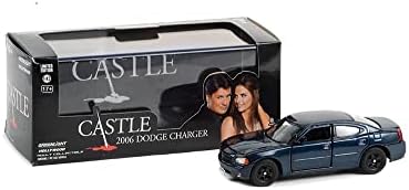 Greenlight 86604 Castle - Detective Kate Beckett 2006 Dodge Charger - Midnight Blue Pearlcoat 1:43 Diecast escala
