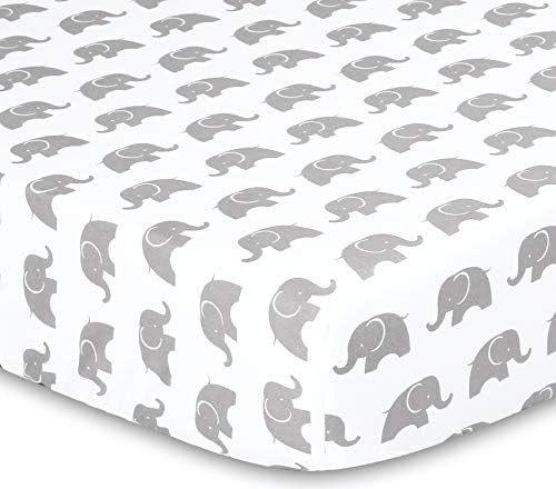O conjunto de cama de berço de elefante de Peanutshell - Conjunto de Nursery Unissex de 3 peças - colcha de berço, folha de berço, saia