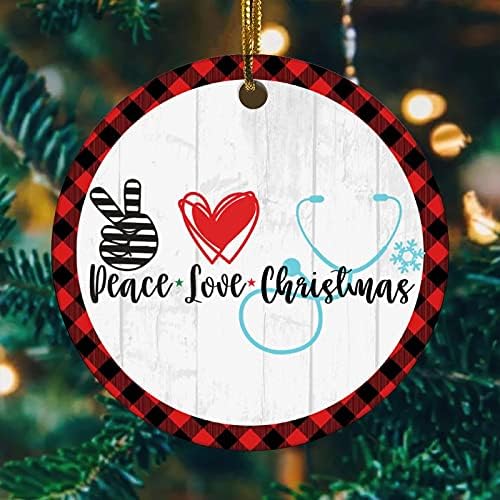 Peace Love Christmas Enfermeira Ornamento de Natal Redida de Cerâmica Cerâmica Buffalo Plaid Padrão de dois lados Ornamento de Natal