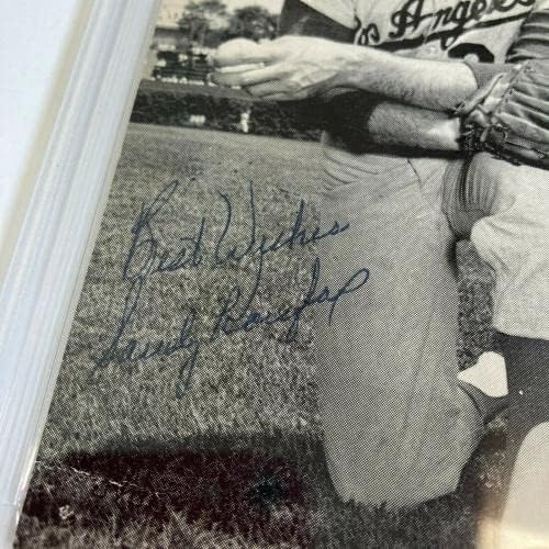 Sandy Koufax tocando dias assinados