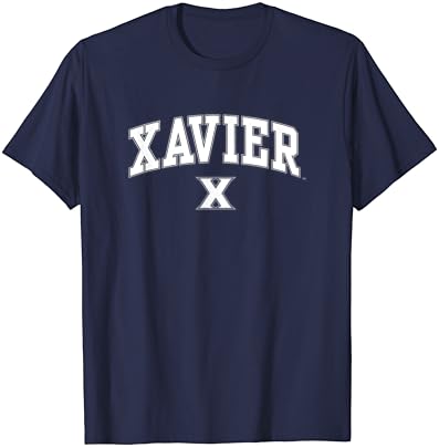 Xavier mosqueteiros arqueados sobre camiseta oficialmente licenciada da Marinha