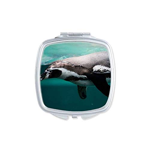Ocean profundo azul pinguim de pinguim espelho portátil de maquiagem de bolso compacto de dupla face