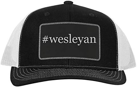 Uma liga em torno de Wesleyan - Hashtag de couro Black Patch Graved Trucker Hat