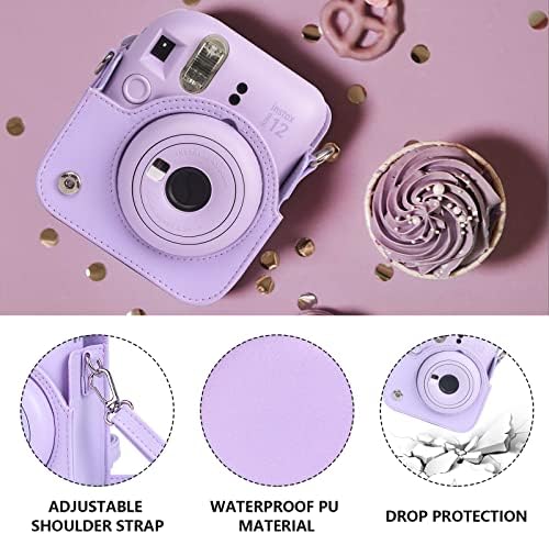 Caso de câmera de proteção de Caiyoule para Instax Mini 12 Câmera instantânea Fuji Mini 12 Case PU Couro de couro com alça de ombro ajustável e 64 bolsos álbum - Lilac Purple