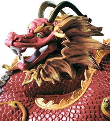 Lladró Majestic Dragon escultura. Dragão de porcelana.