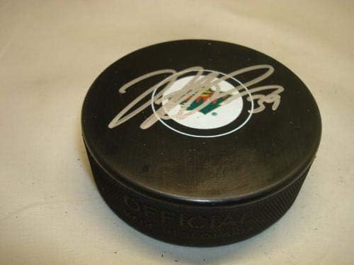 Nate Prosser assinou Minnesota Wild Hockey Puck autografado 1b - Pucks autografados da NHL