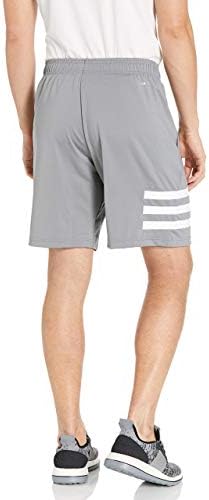 A adidas projetou 2 movimentos de 3 stripes shorts