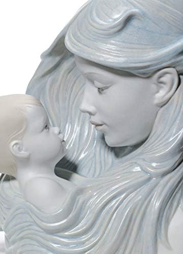 Lladró doce carícia mãe estatueta. Figura mãe de porcelana.