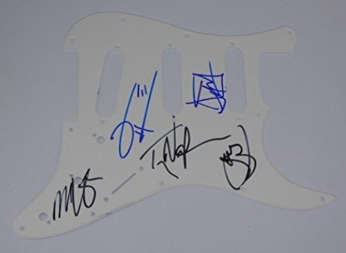 Rainhas da Idade da Pedra, como o Grupo de Clockwork, assinou o Fender Strat Pickguard LOA de guitarra elétrica Autografado