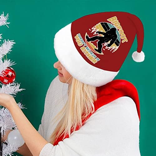 Bigfoot Believe Christmas Hat Hat Papai Noel para adultos unissex Comfort Classic Xmas Cap para o feriado de festa