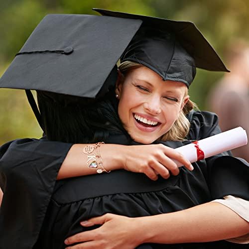 Presentes de graduação para ela, 26 Pulseiras de charme inspiradoras iniciais de charme citam que ela acreditava