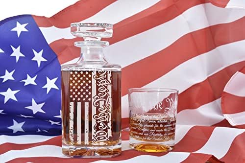 Wataka Whisky Decanter Set gravado We The People American Flag com 2 copos para bourbon ou vinho escocês de bebidas alcoólicas