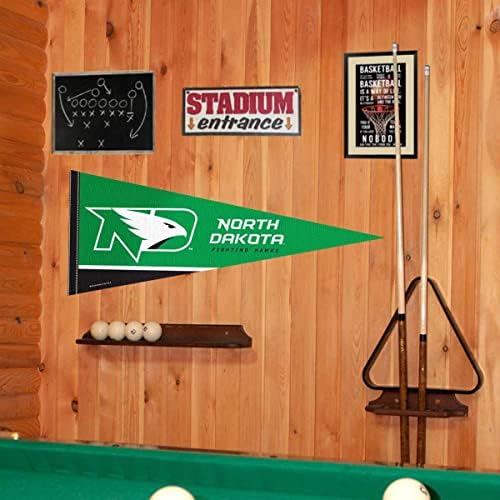 Dakota do Norte Fighting Hawks ND Hawk Logo Pennant