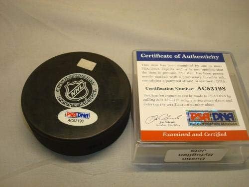 Dustin Byfuglien assinou o Winnipeg Jets Hockey Puck PSA/DNA CoA 1C autografado - Pucks autografados NHL