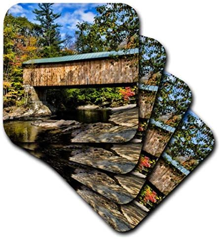 3drose USA, Vermont, Waterville. Ponte coberta de Montgomery com folhagem de outono. - montanhas -russas suaves, conjunto de 4