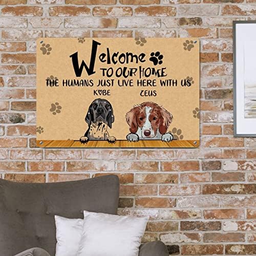 Alioyoit engraçado cão metal lin signo de cães personalizados nome bem -vindo à nossa casa Os humanos aqui conosco cabide de