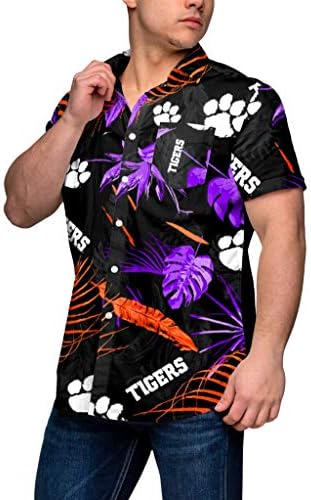 Camisa de botão tropical de palmeira foco masculino