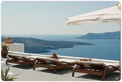 Ambesonne Travel Pet Tapete para comida e água, tomando sol com caldeira, vista para o terraço Santorini Ogean Greece Art Print, retângulo de borracha que não deslize para cães e gatos, branco azul e verde