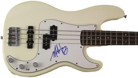 Mark Hoppus assinou autógrafo em tamanho grande White Fender Electric Bass Guitar w/ PSA DNA Authentication - Blink -182 - Buda, Cheshire Cat, Dude Ranch, Enema do Estado, Tire suas calças e jaqueta, bairros, cães comendo cães, Califórnia, nove