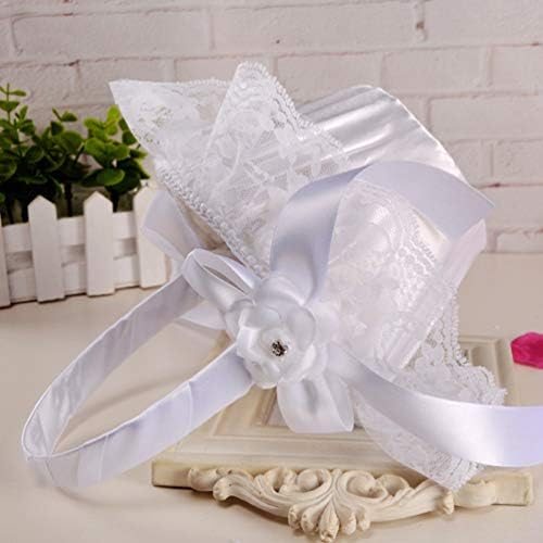 Travesseiros brancos de arco branco arcos brancos arcos brancos cesto cesta de cesto de casamento cesta de cesta de flores